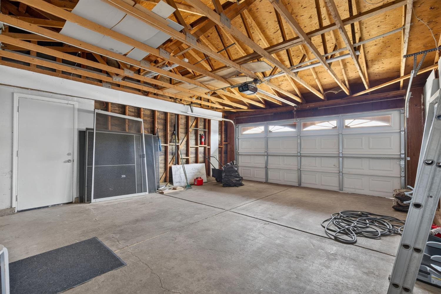 4420 Oxwood Drive