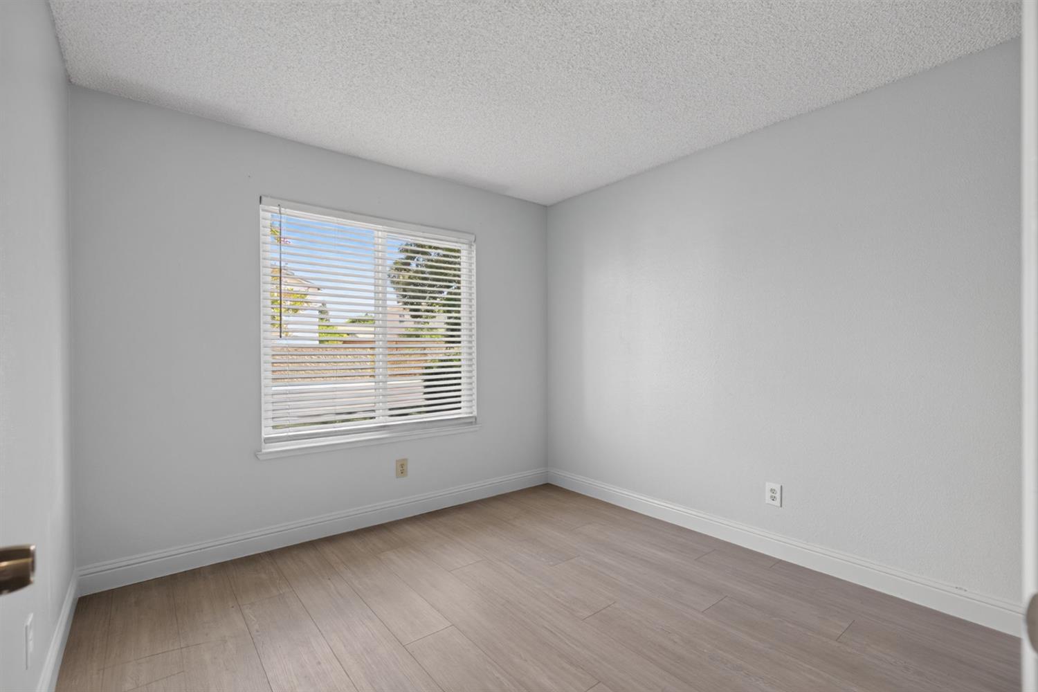 4420 Oxwood Drive