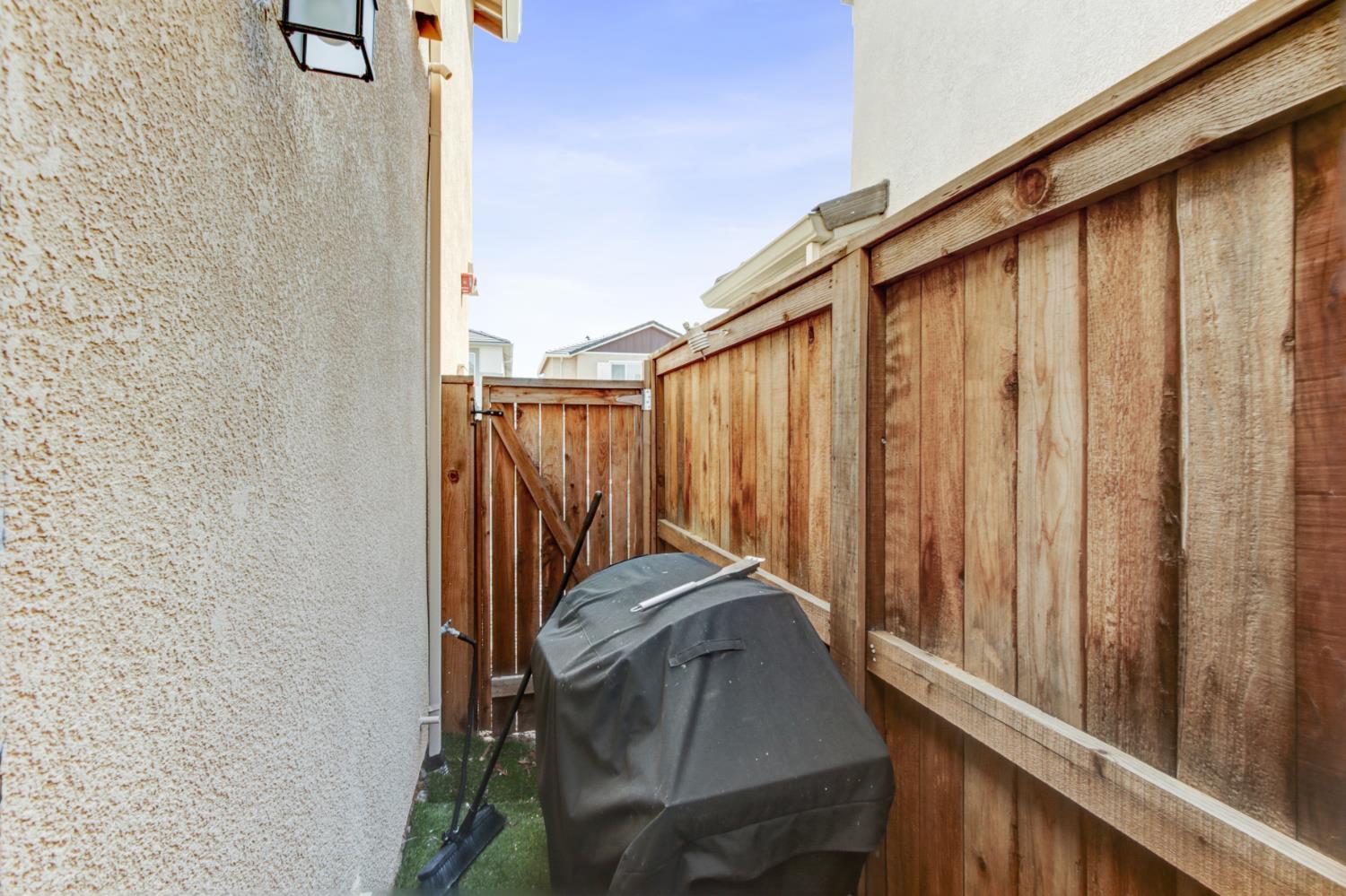 2990 Bowery Lane