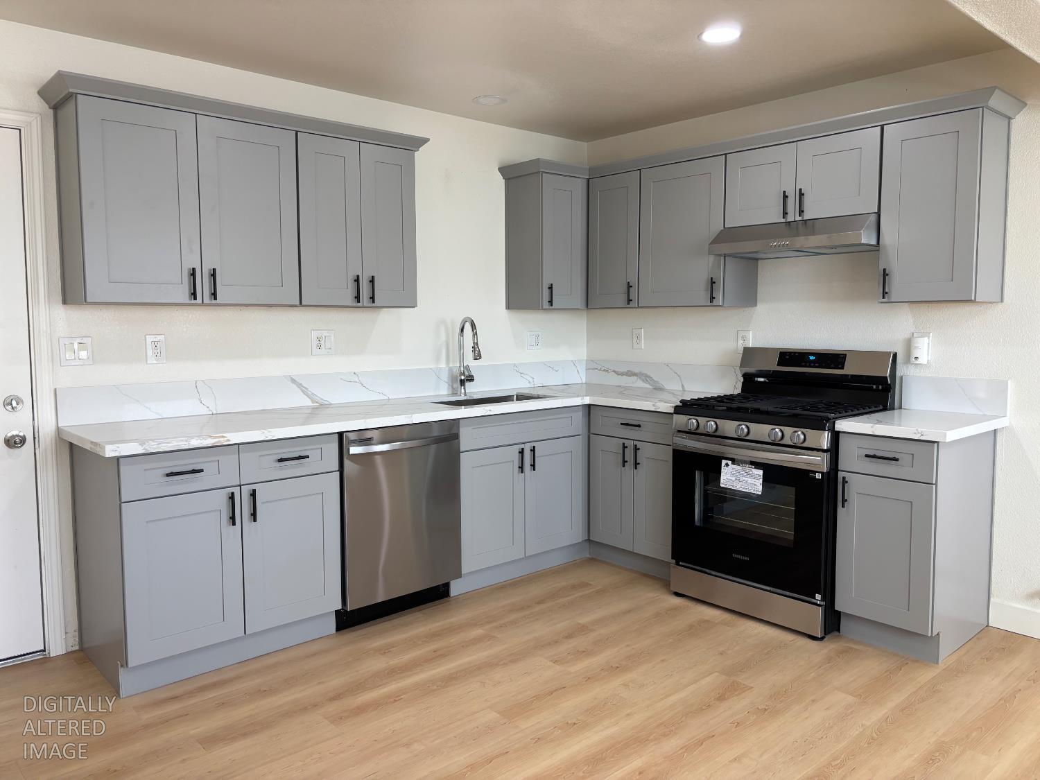 1060 Roanoke Avenue