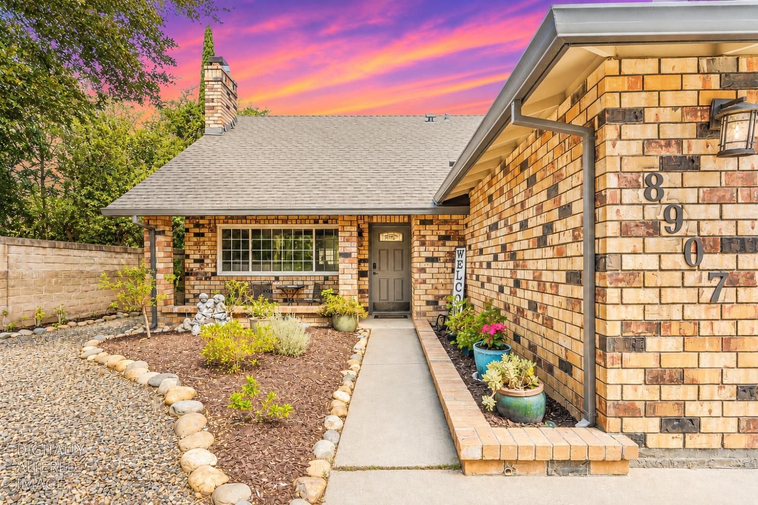 8907 Trujillo Way