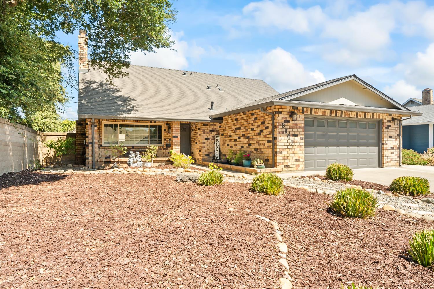 8907 Trujillo Way