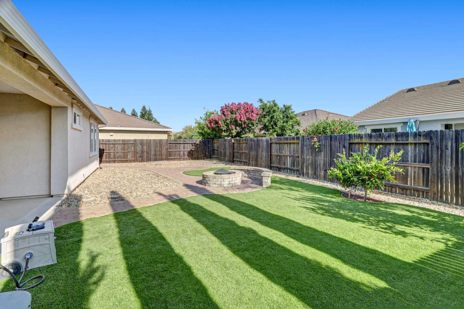 4109 Pingree Lake Way