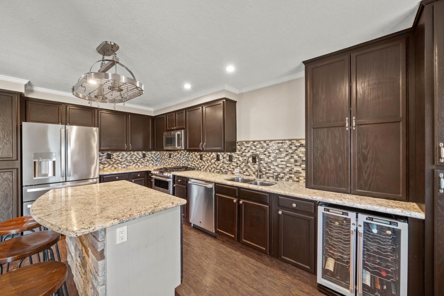 5547 Cabrillo Way