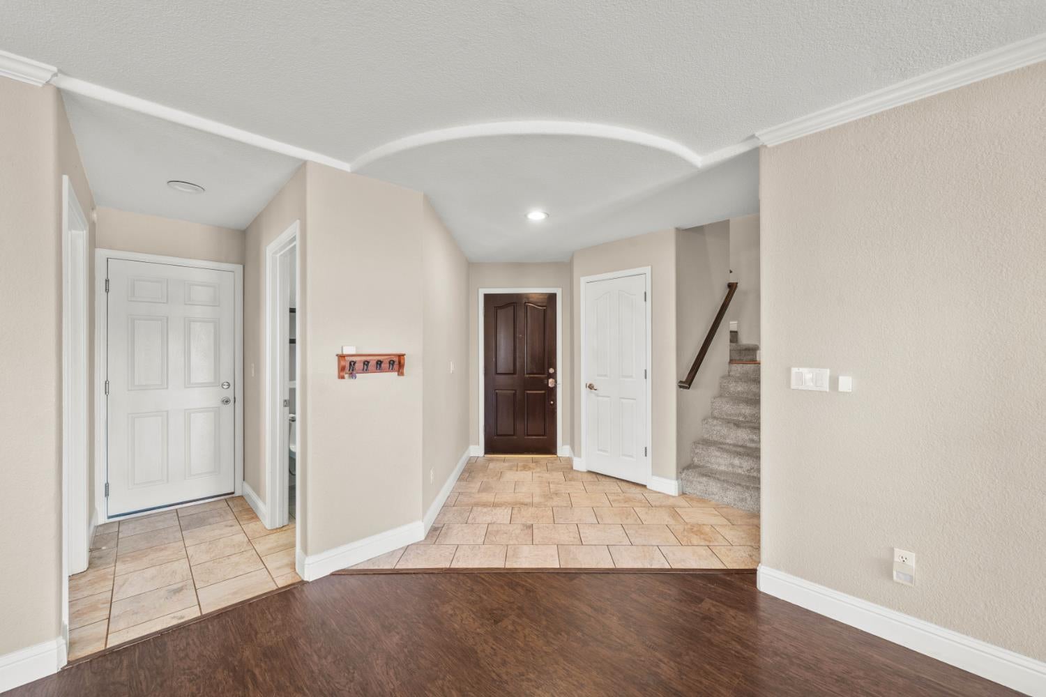 5547 Cabrillo Way