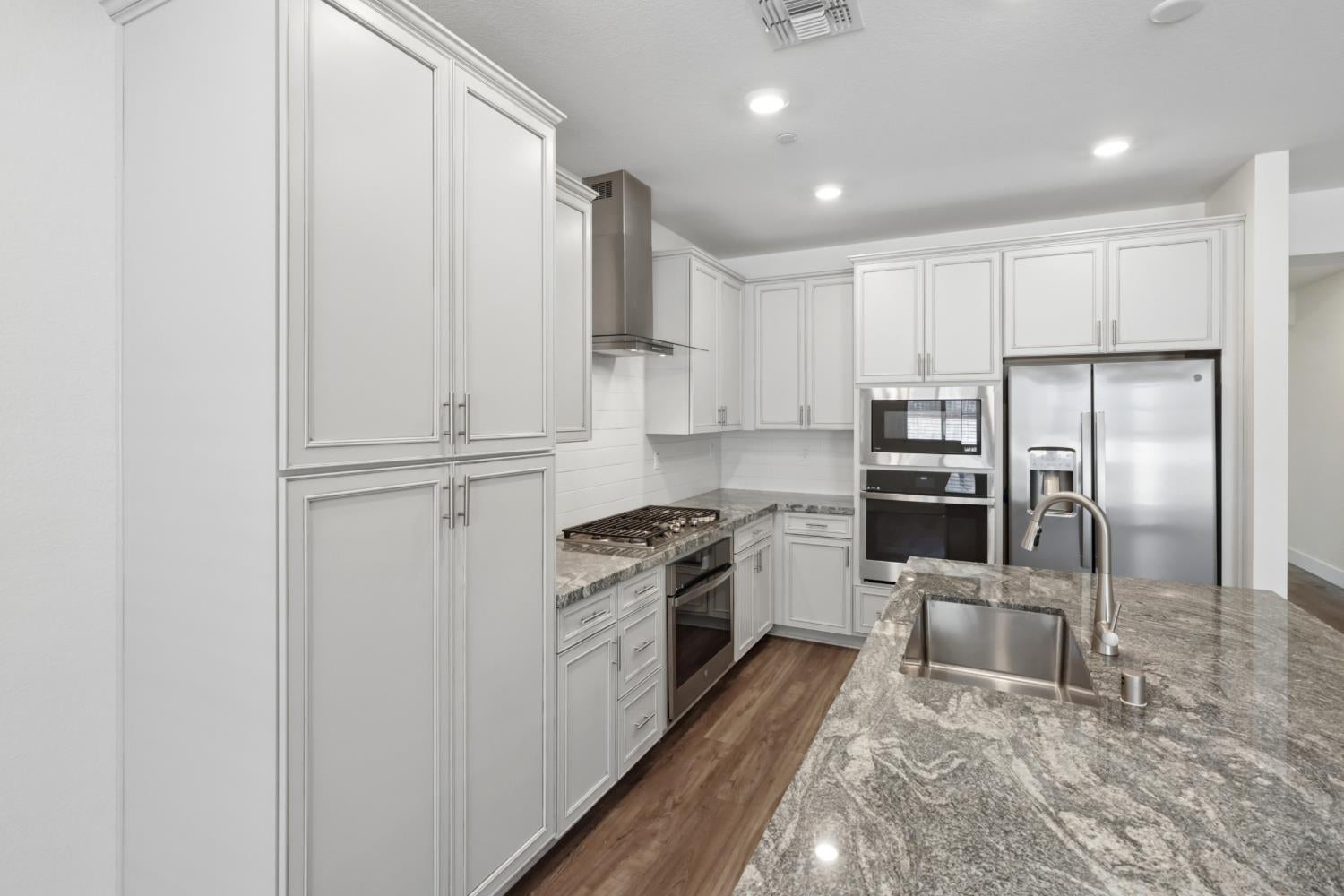 12669 Quantum Way