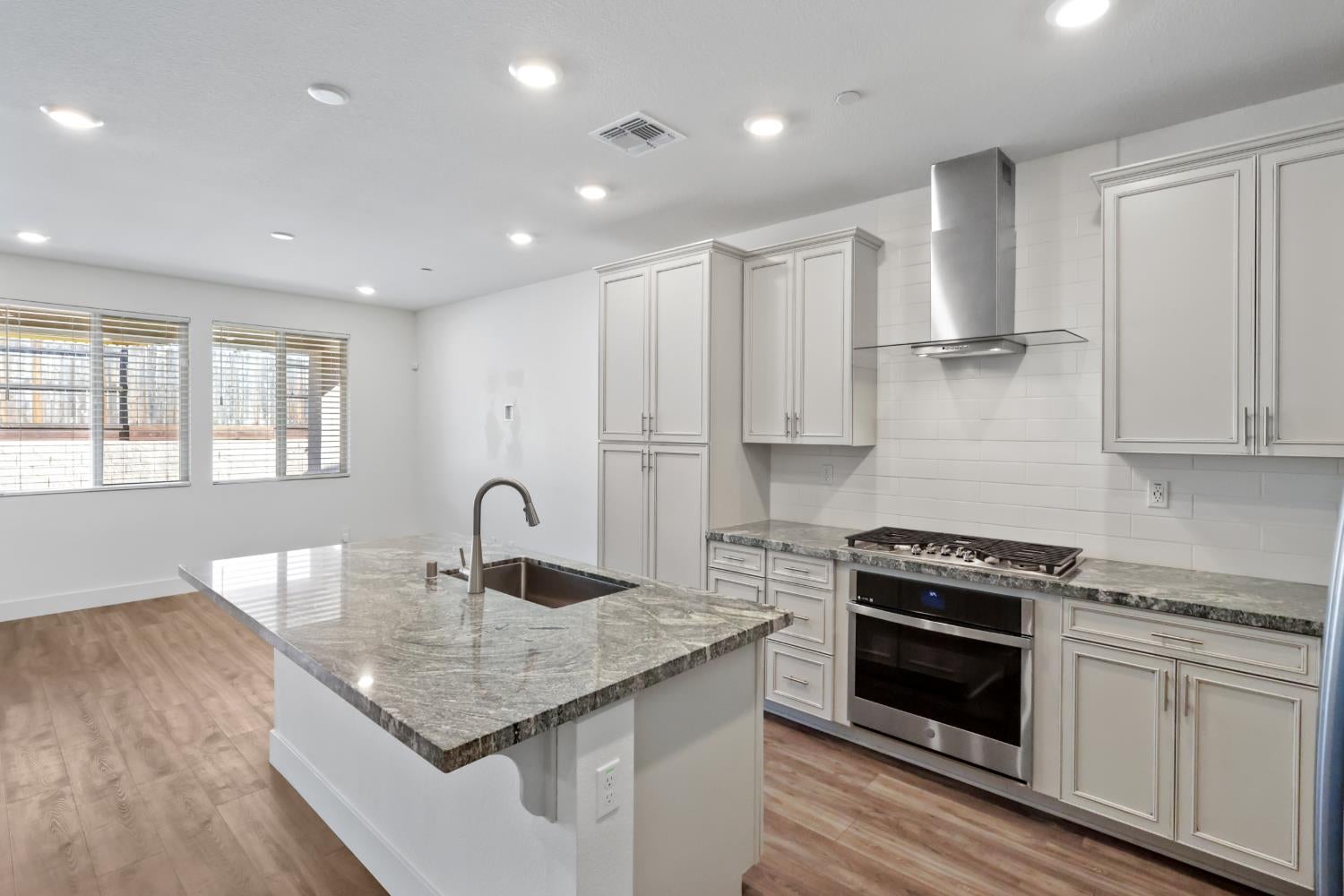 12669 Quantum Way