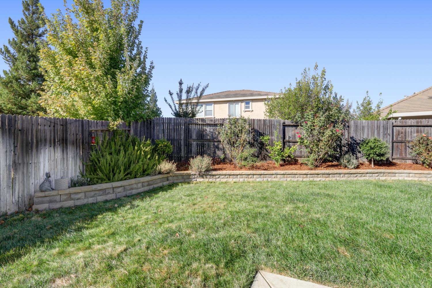 12373 Muir Trail Way