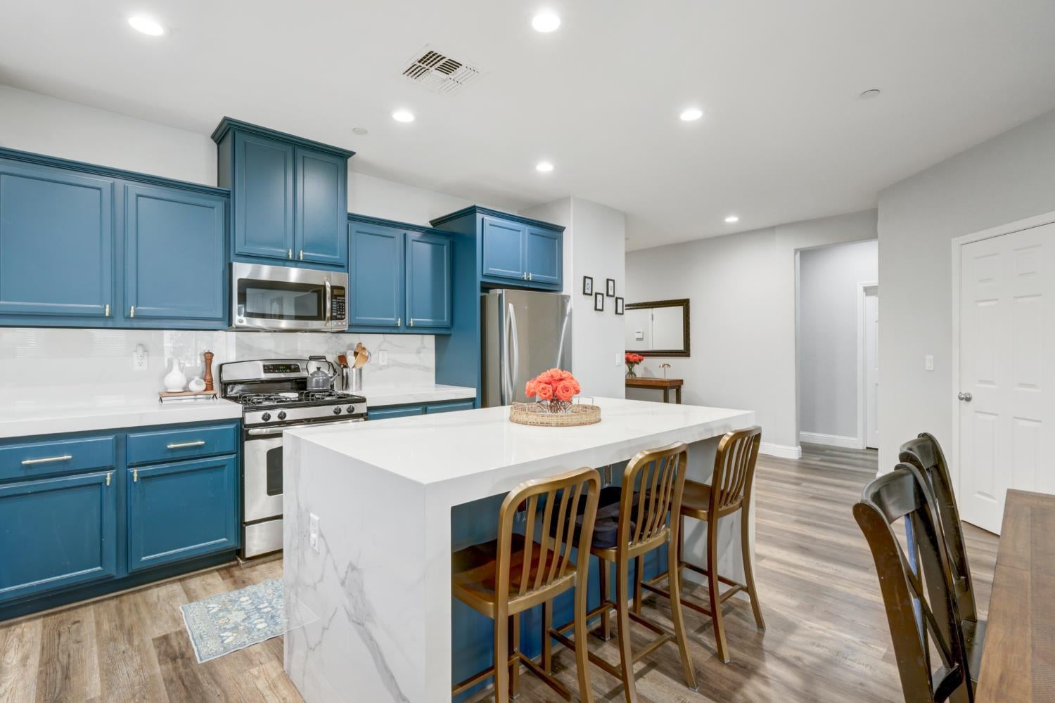 12373 Muir Trail Way
