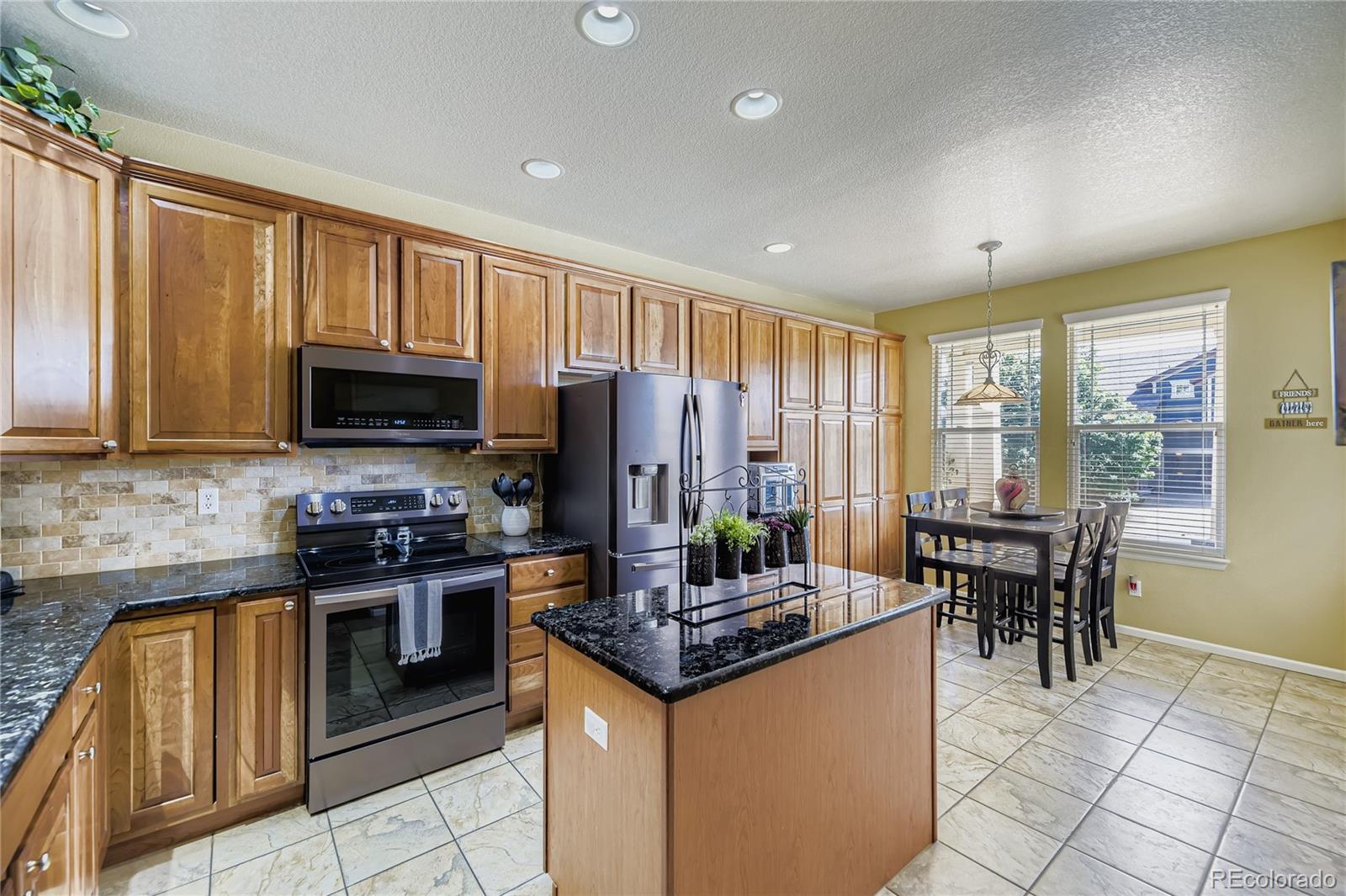 7257 Arco Iris Lane