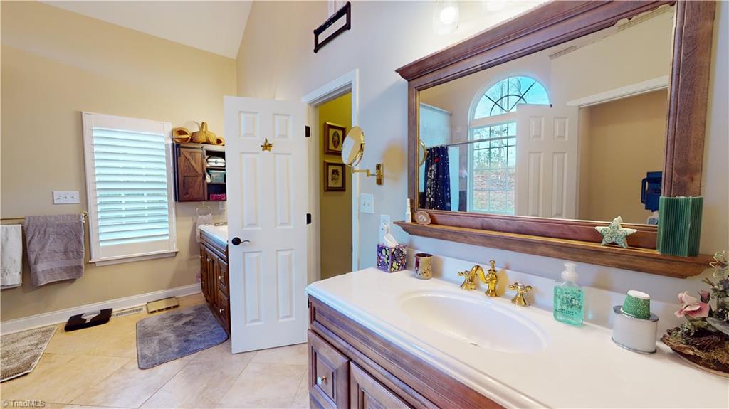 287 Cedar Knoll Drive