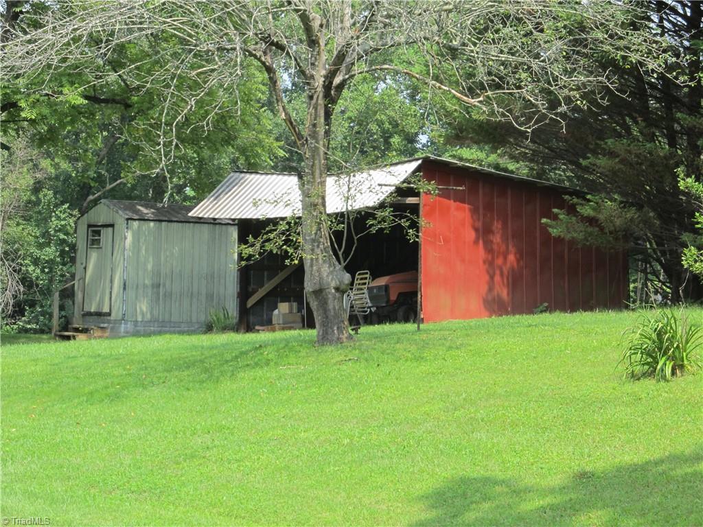 2193 Old US Highway 52