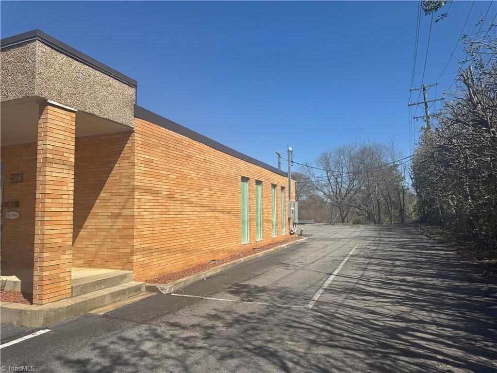 3319 E Main Street