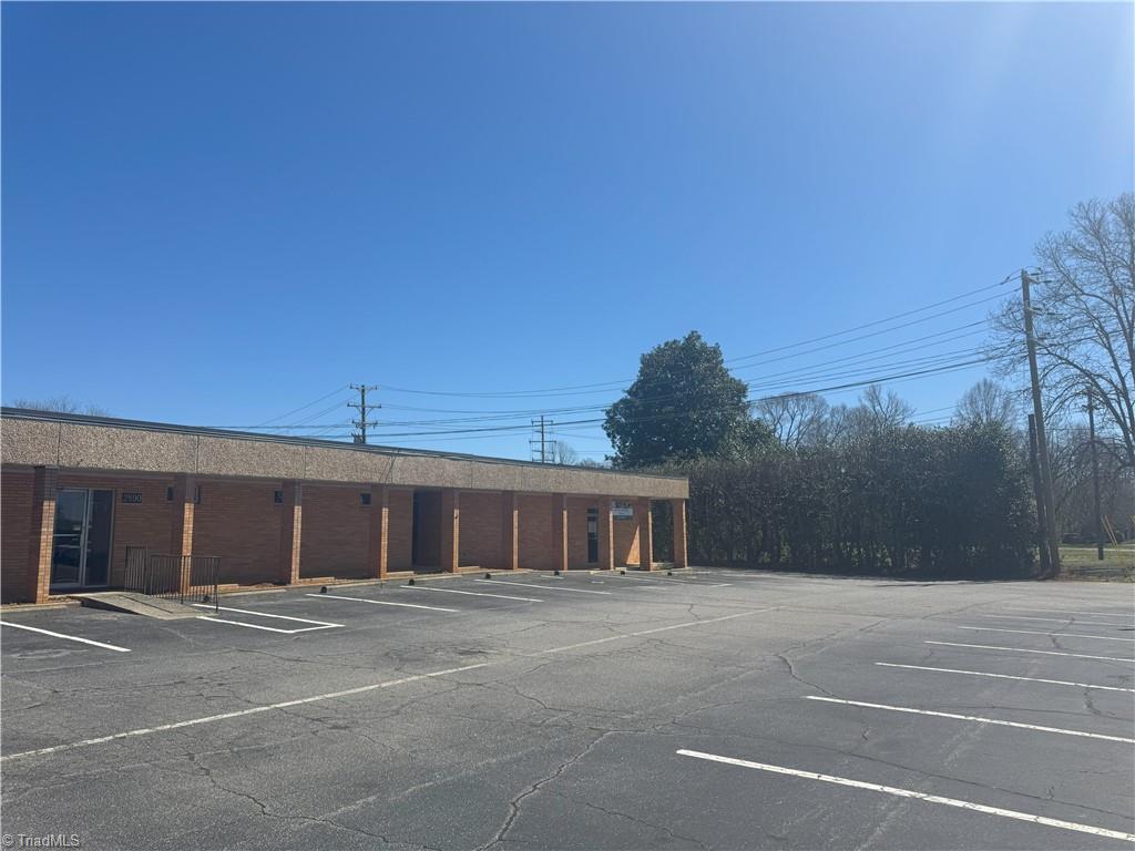 3319 E Main Street