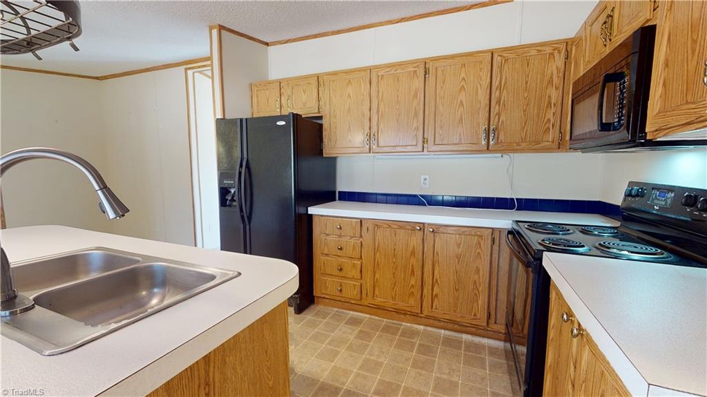 112 Pebblestone Court