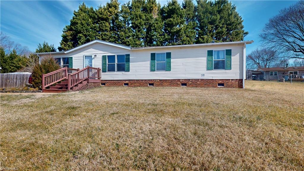 112 Pebblestone Court