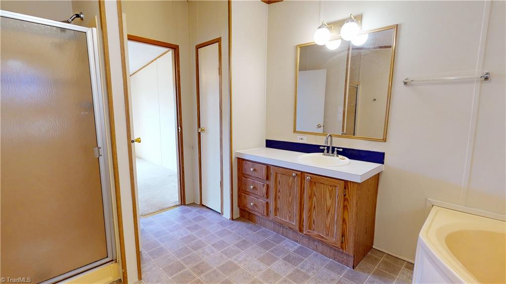 112 Pebblestone Court