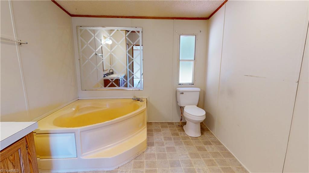 112 Pebblestone Court