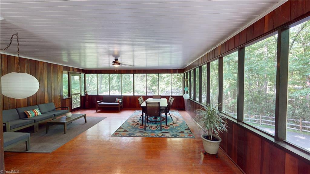 712 Greenhill Road