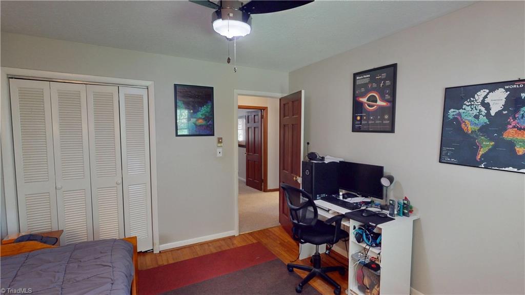 712 Greenhill Road