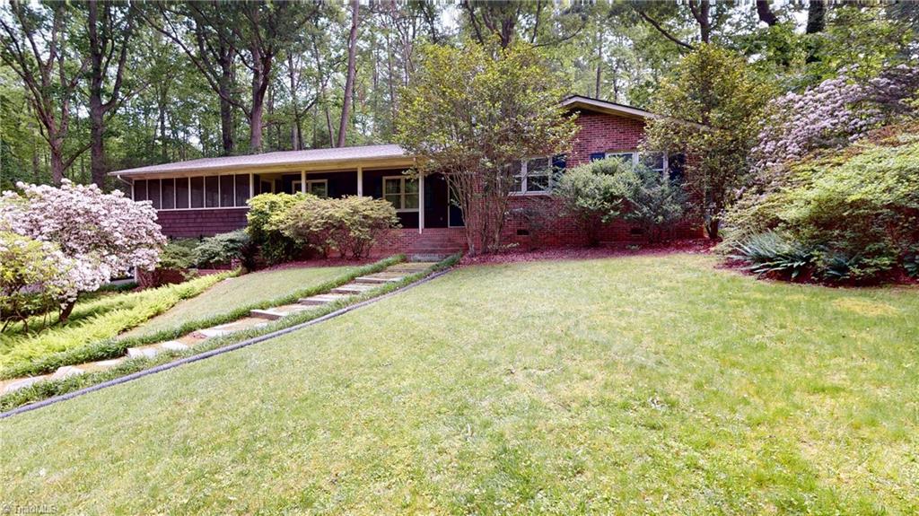 712 Greenhill Road