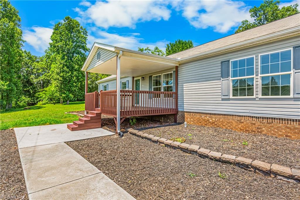 173 Old LowGap Road S