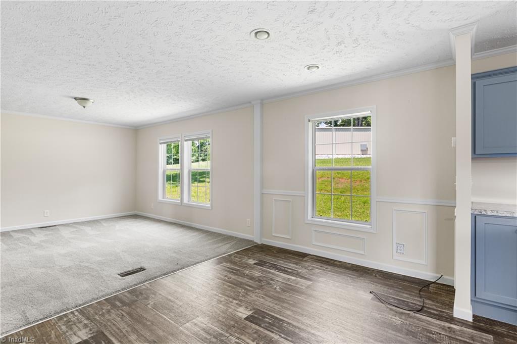 173 Old LowGap Road S