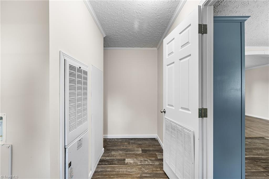 173 Old LowGap Road S