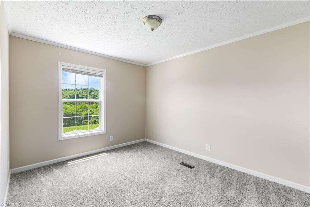 173 Old LowGap Road S