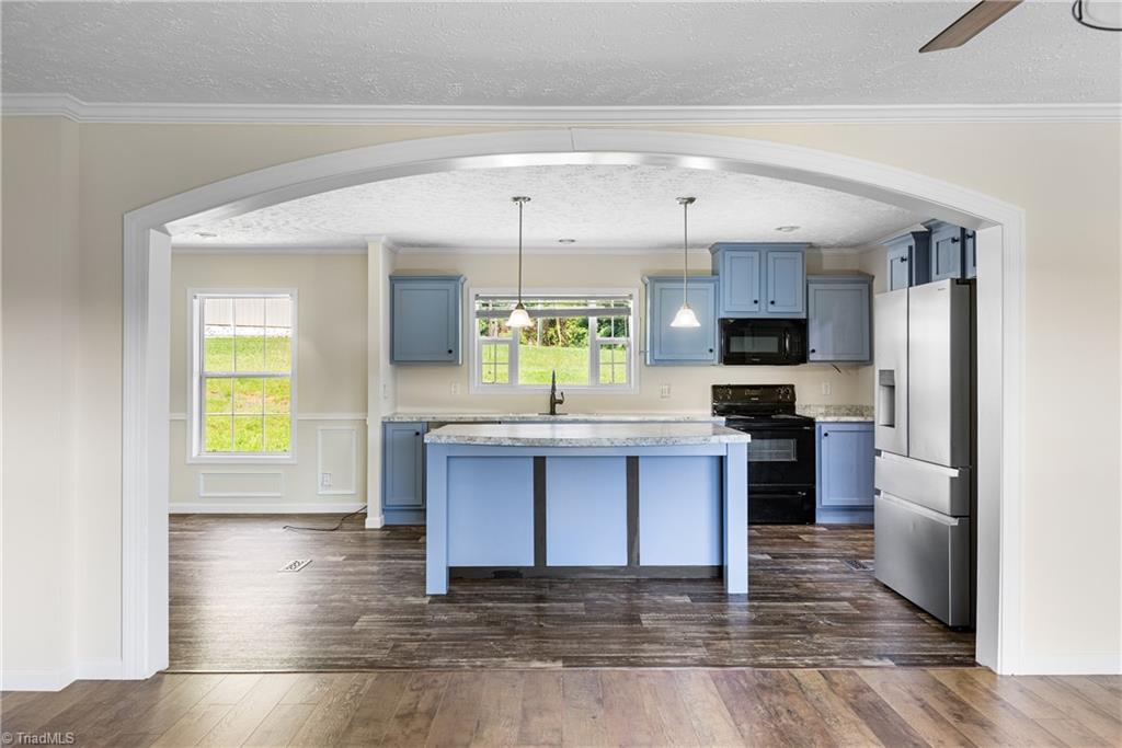 173 Old LowGap Road S