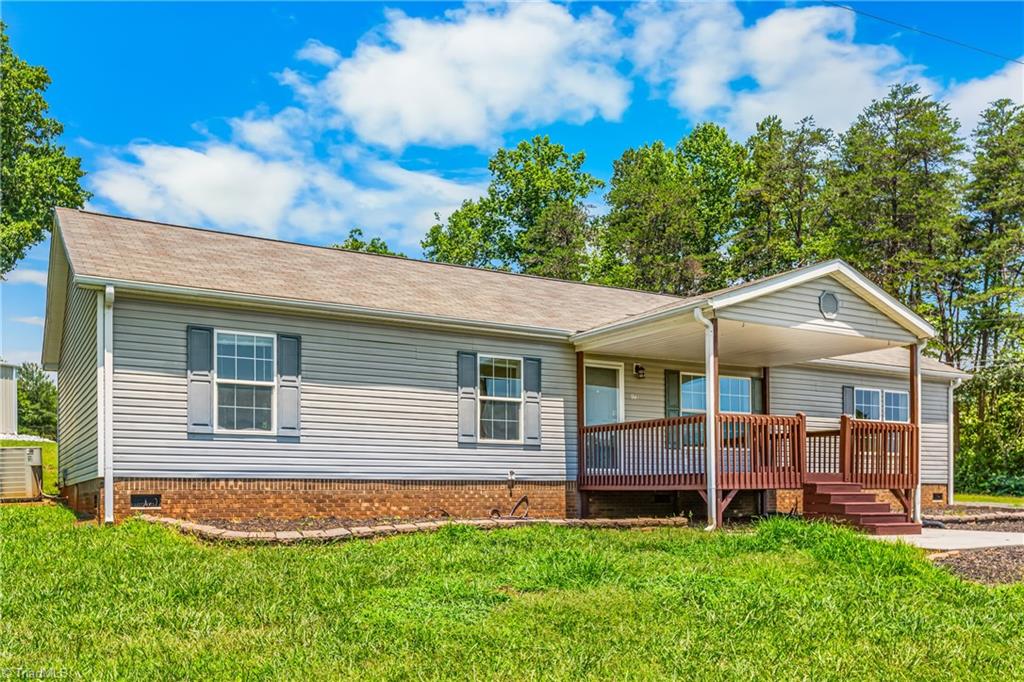 173 Old LowGap Road S