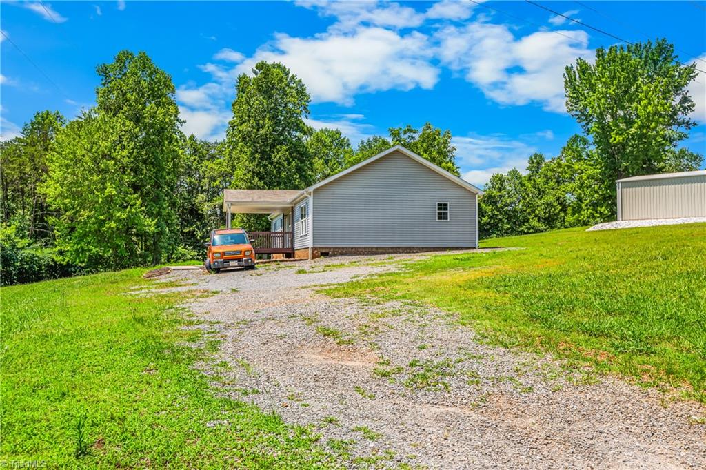 173 Old LowGap Road S
