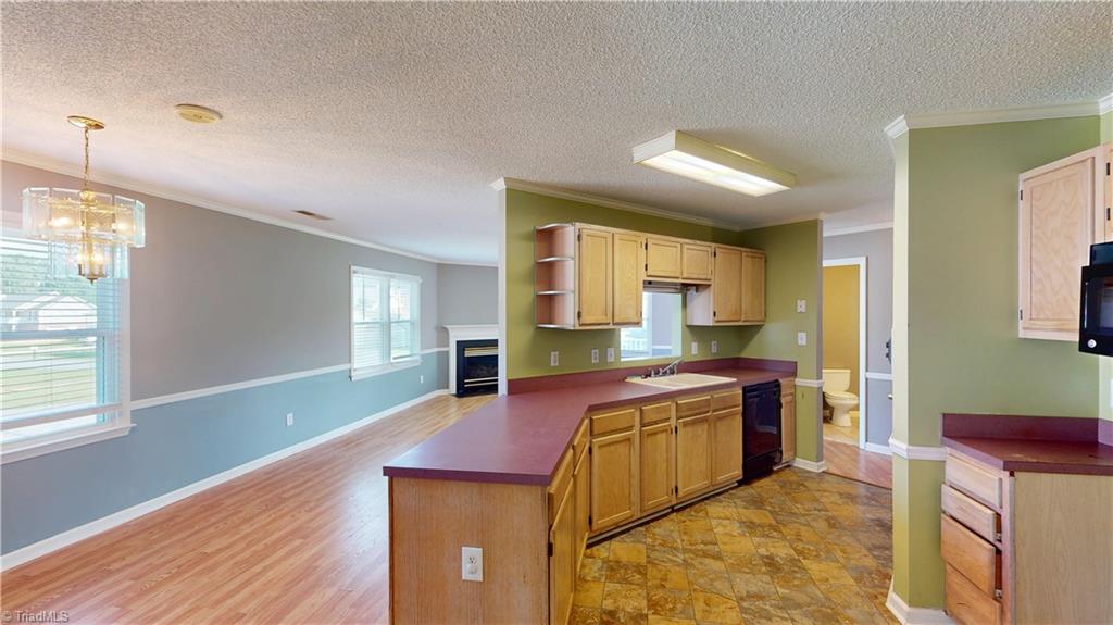 3853 Crusade Drive, Winston-Salem