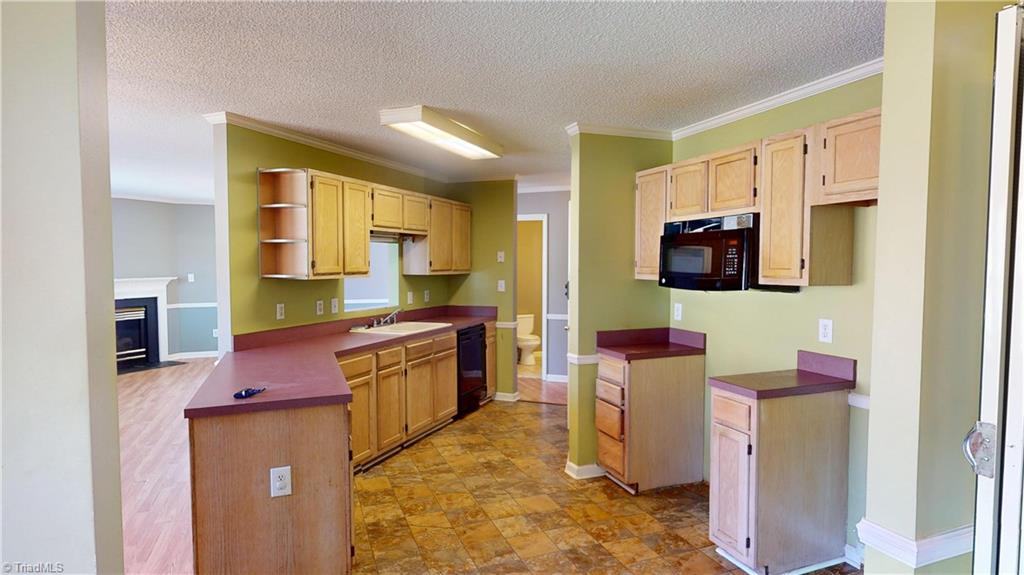 3853 Crusade Drive, Winston-Salem