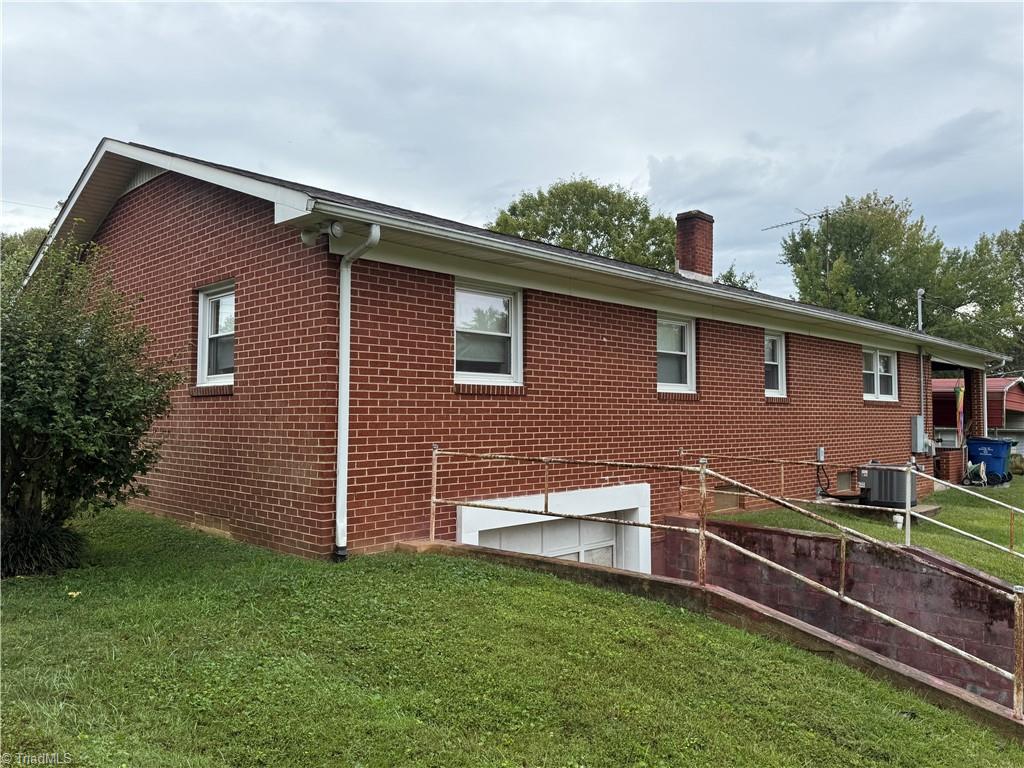 140 Westwood Drive