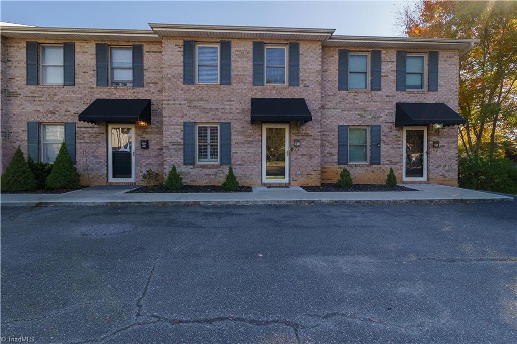 1812 N Main Street