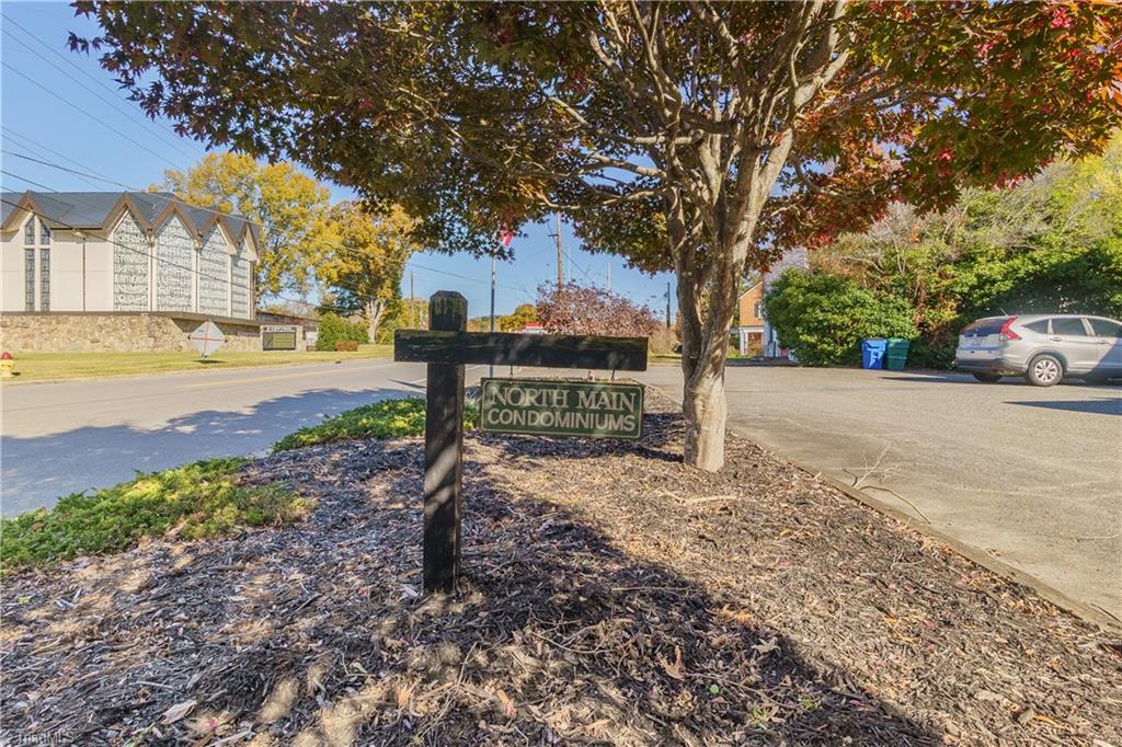 1812 N Main Street