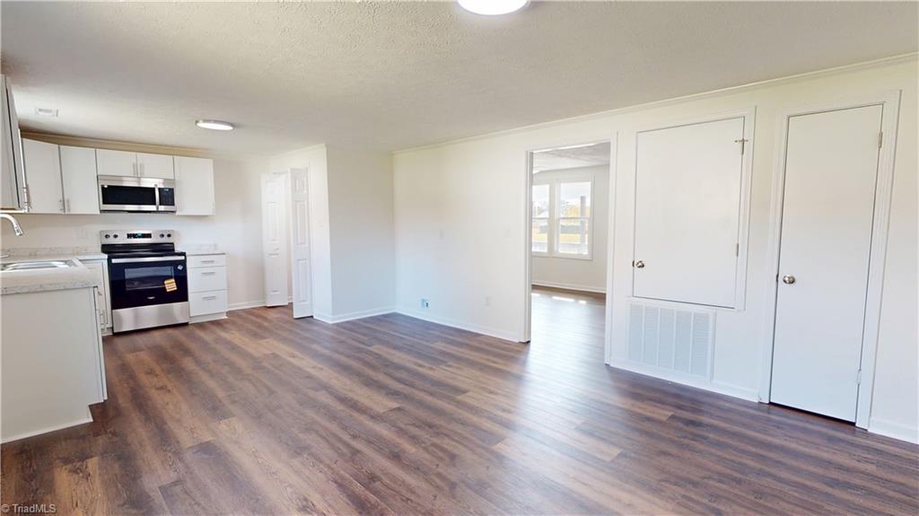 301 E Vandalia Road