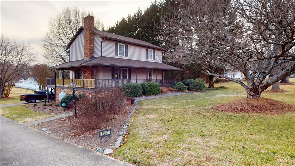 1831 Chestnut Grove Road