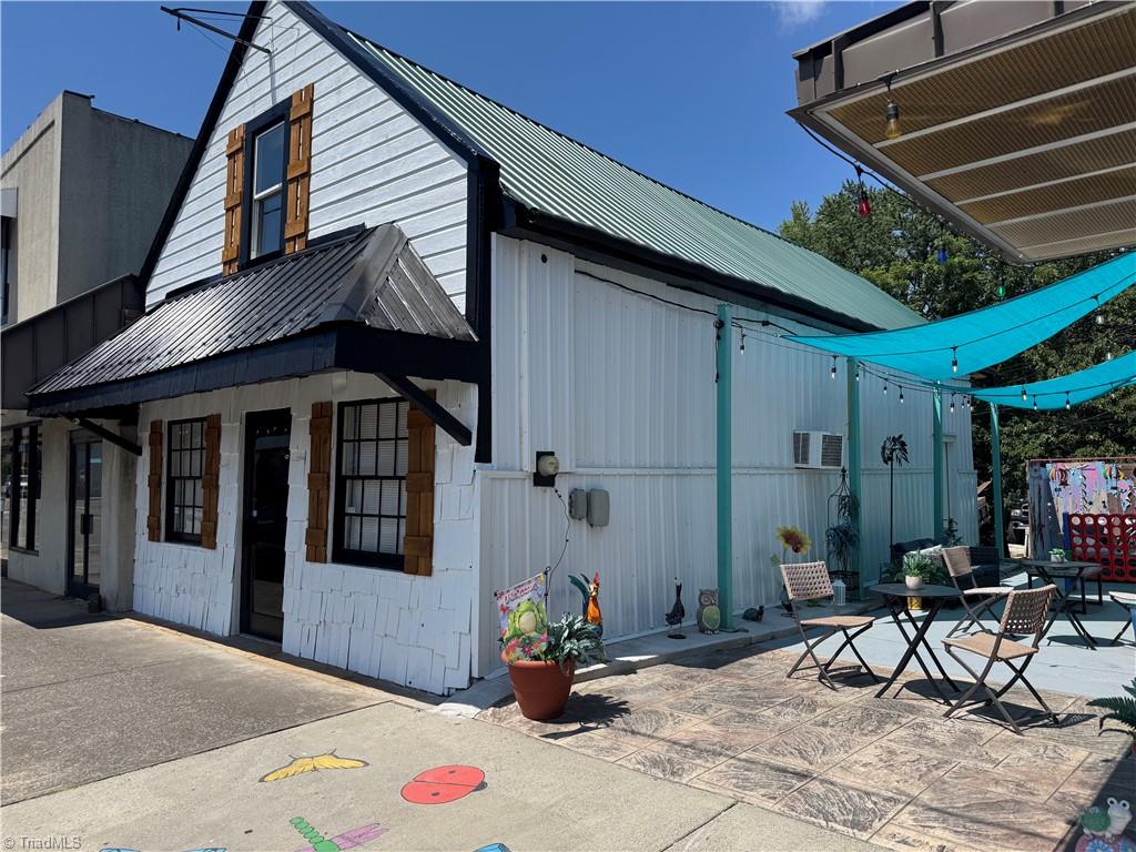 113 Main Street