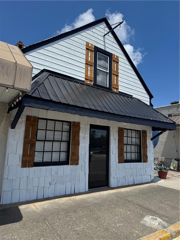 113 Main Street