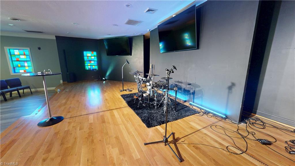 259 Belvue Drive