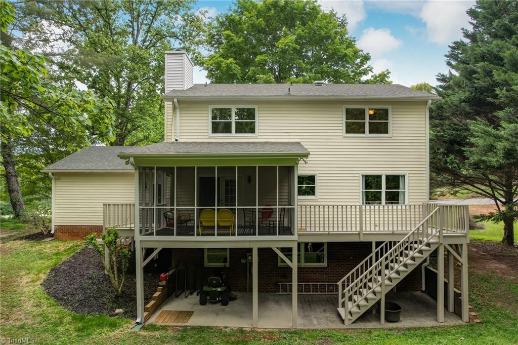150 Pine Knoll Drive