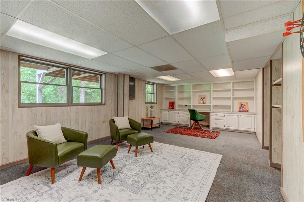 150 Pine Knoll Drive