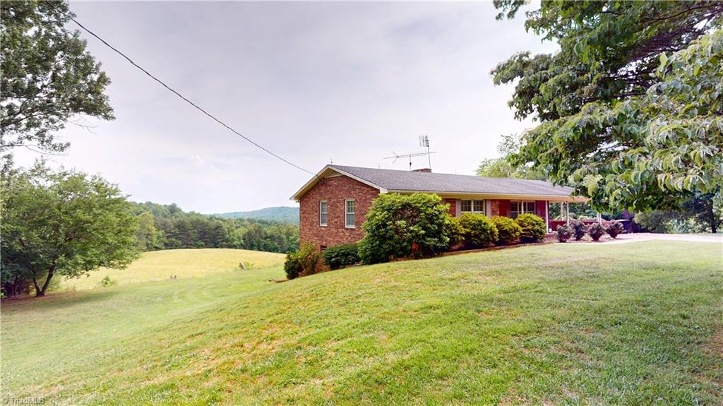 975 Cox Ridge