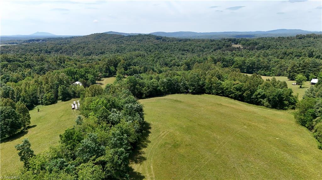 975 Cox Ridge