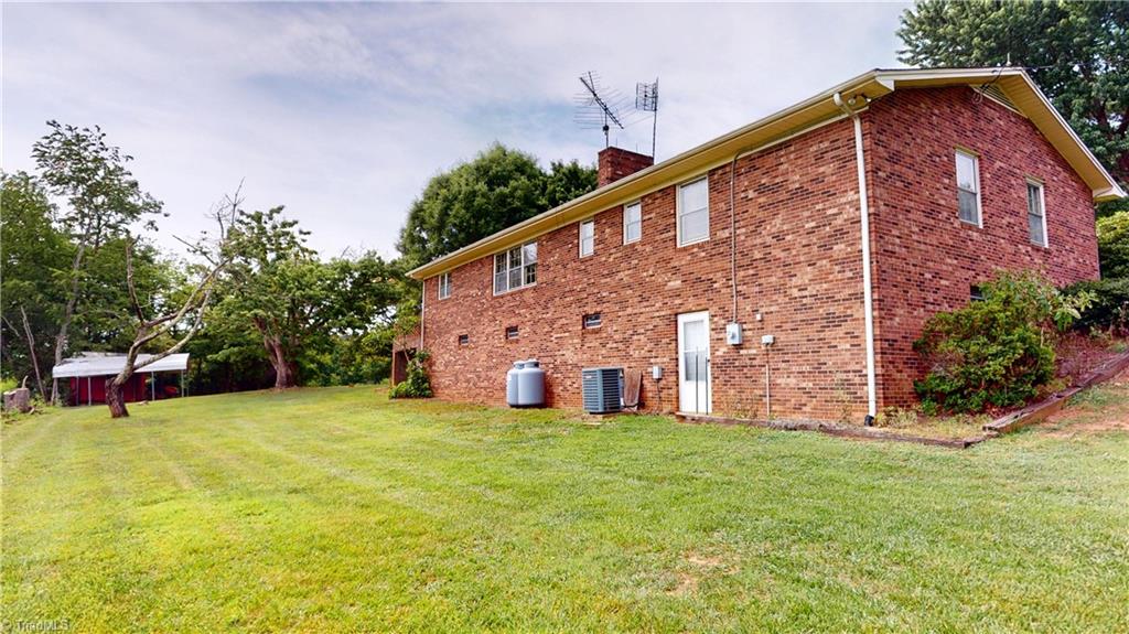 975 Cox Ridge