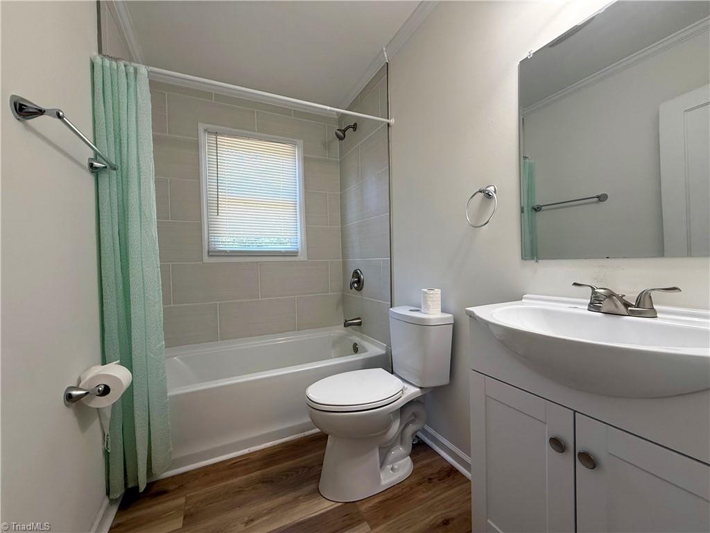2604 Lyndhurst Avenue, Winston-Salem