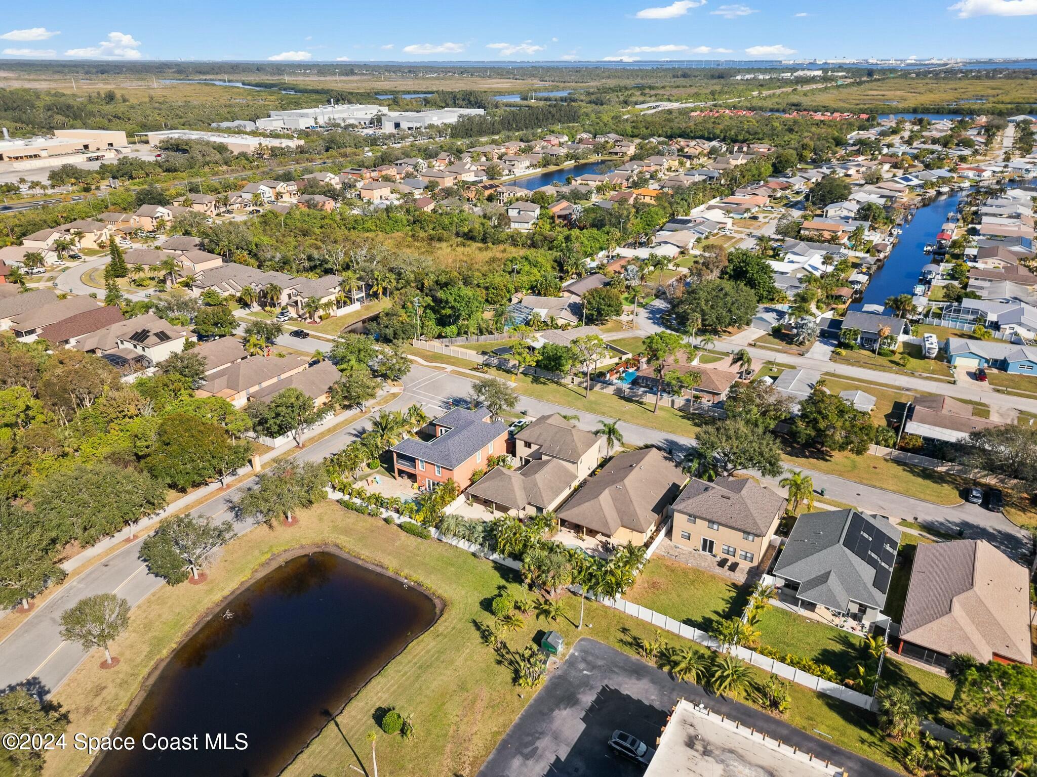 2482 Glenridge Circle