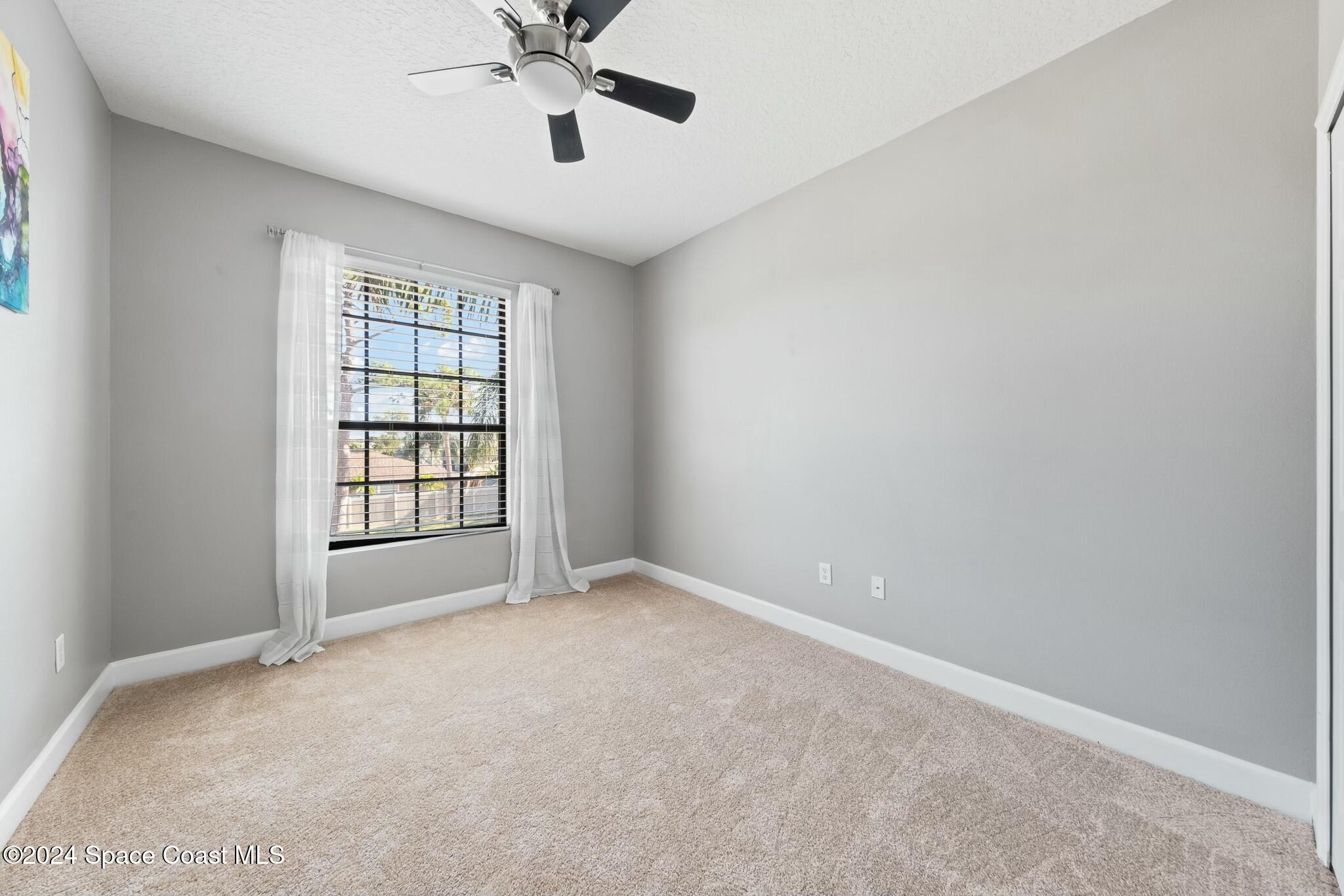 2482 Glenridge Circle